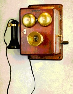 Бельгийский телефонный аппарат фирмы Bell Telephone